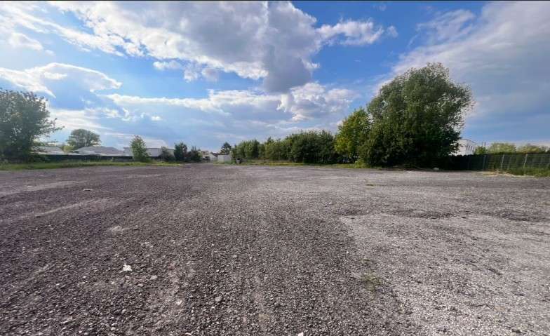 Thumbnail-Grundstück in Halle 750.000,00 € 14000 m²