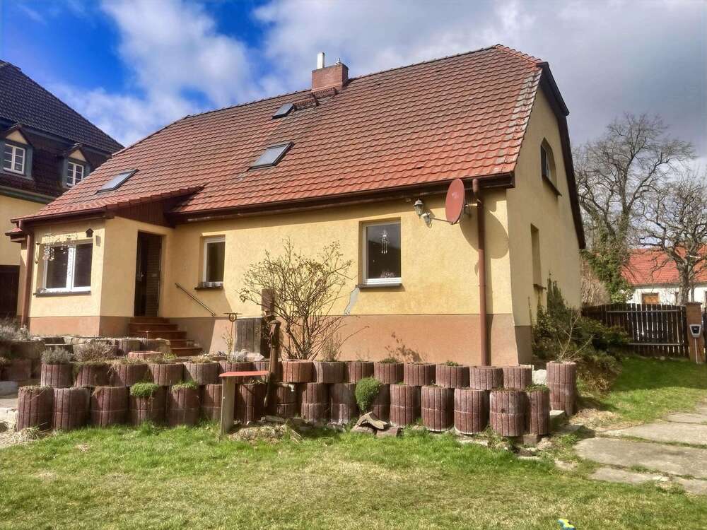 Thumbnail-Haus zum Kaufen in Uckerfelde 230.000,00 € 138 m²