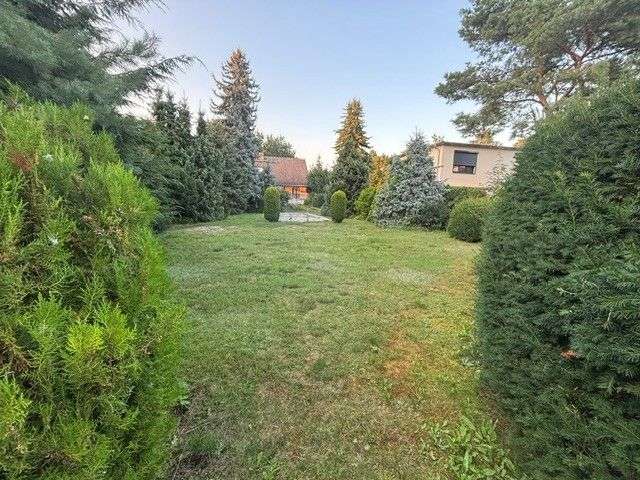 Thumbnail-Grundstück zu verkaufen in Berlin 239.000,00 € 584 m²