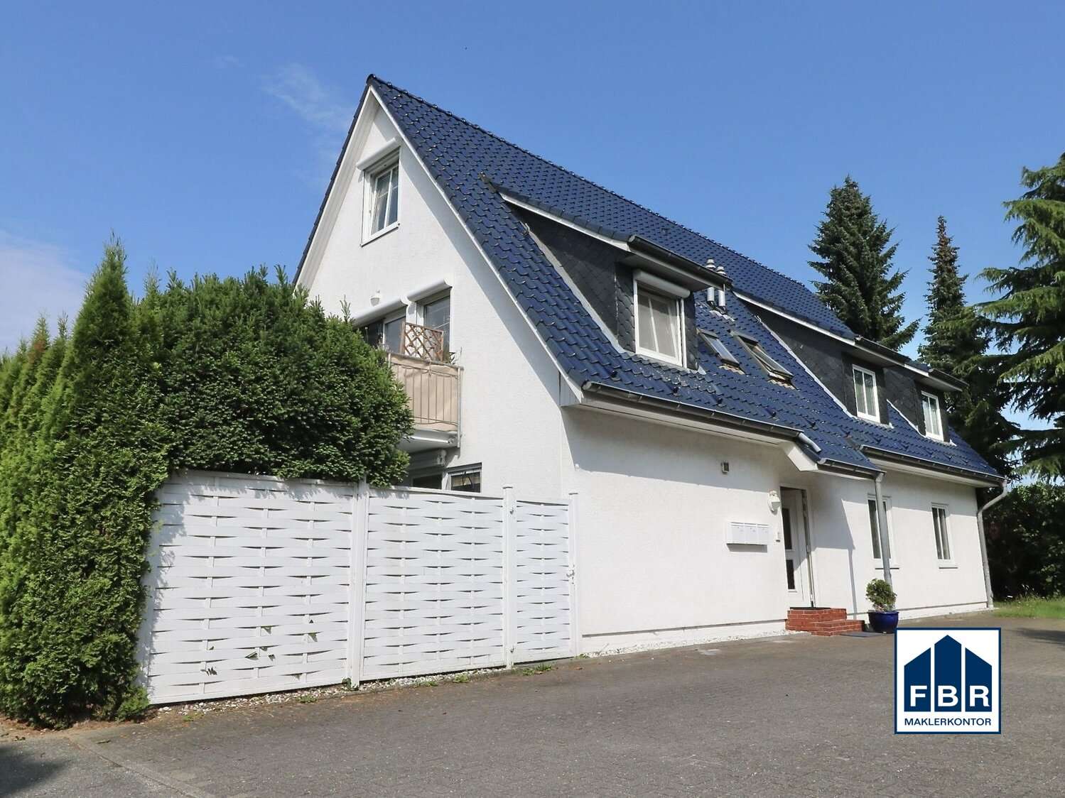 Thumbnail-Wohnung zum Kaufen in Lübeck 184.900,00 € 70.79 m²