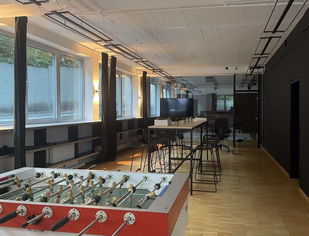 Thumbnail-Büro in Stuttgart 10.500,00 € 360 m²