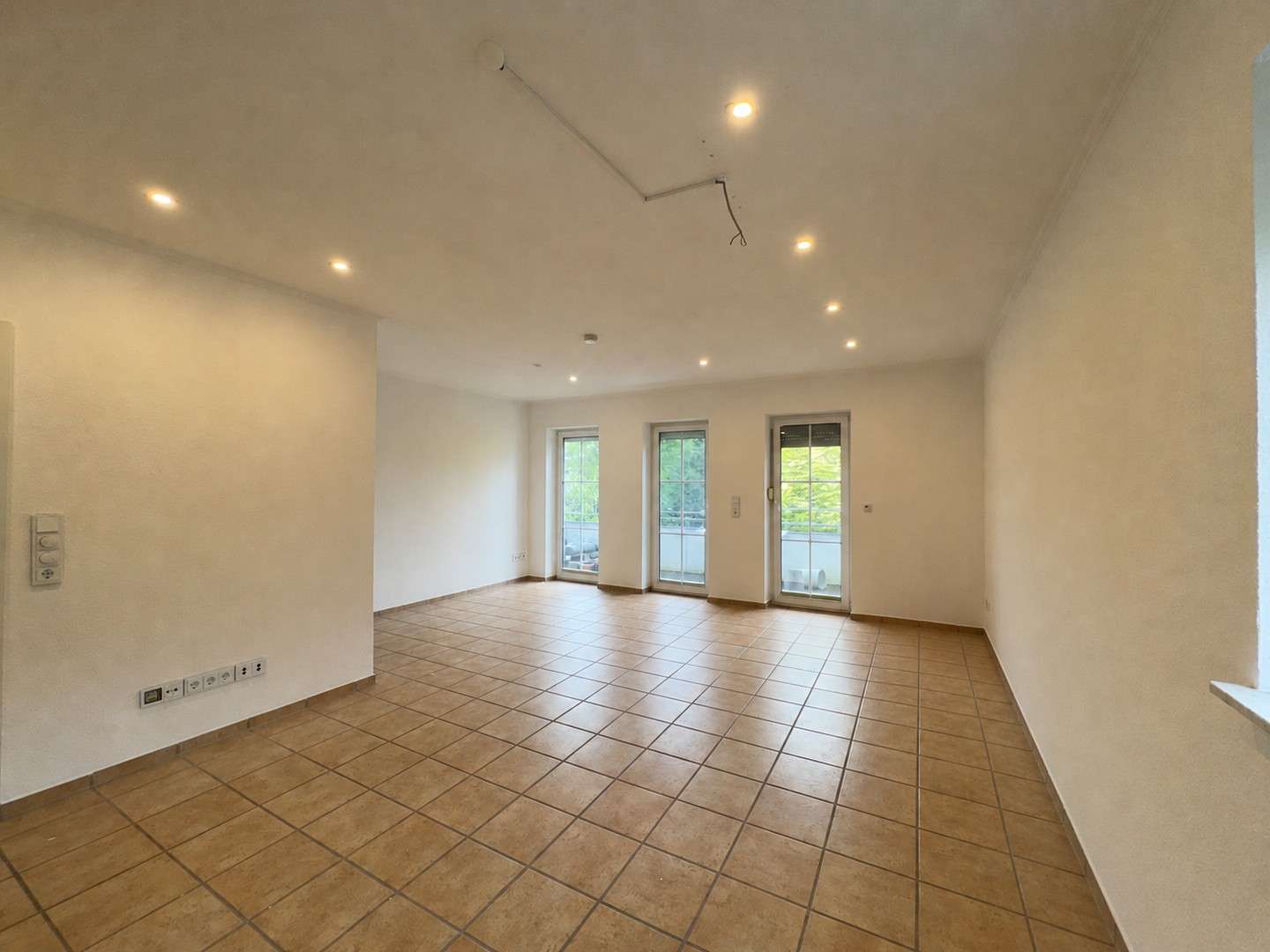 Thumbnail-Wohnung zum Mieten in Achim 980,00 € 110 m²