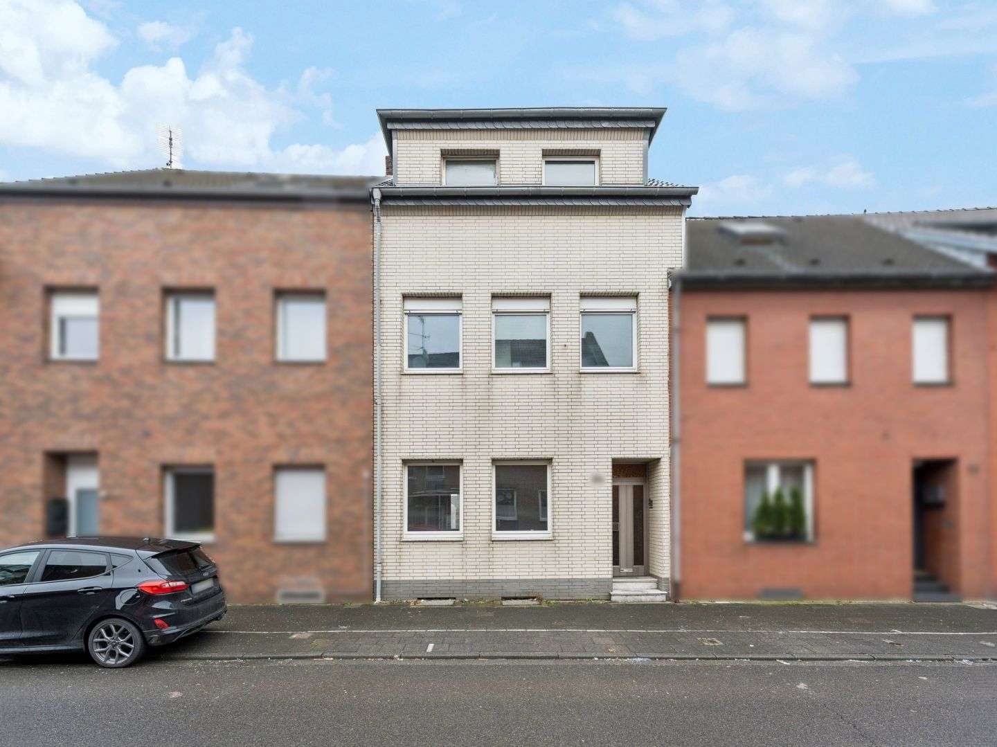 Thumbnail-Haus zum Kaufen in Grevenbroich 279.000,00 € 130 m²