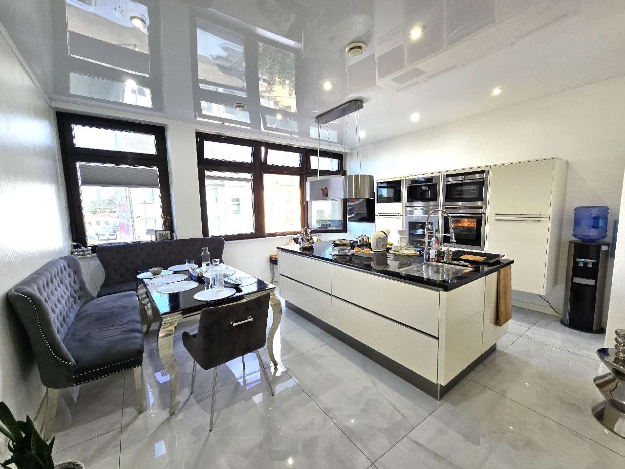 Thumbnail-Wohnung zum Kaufen in Mönchengladbach 349.000,00 € 140 m²