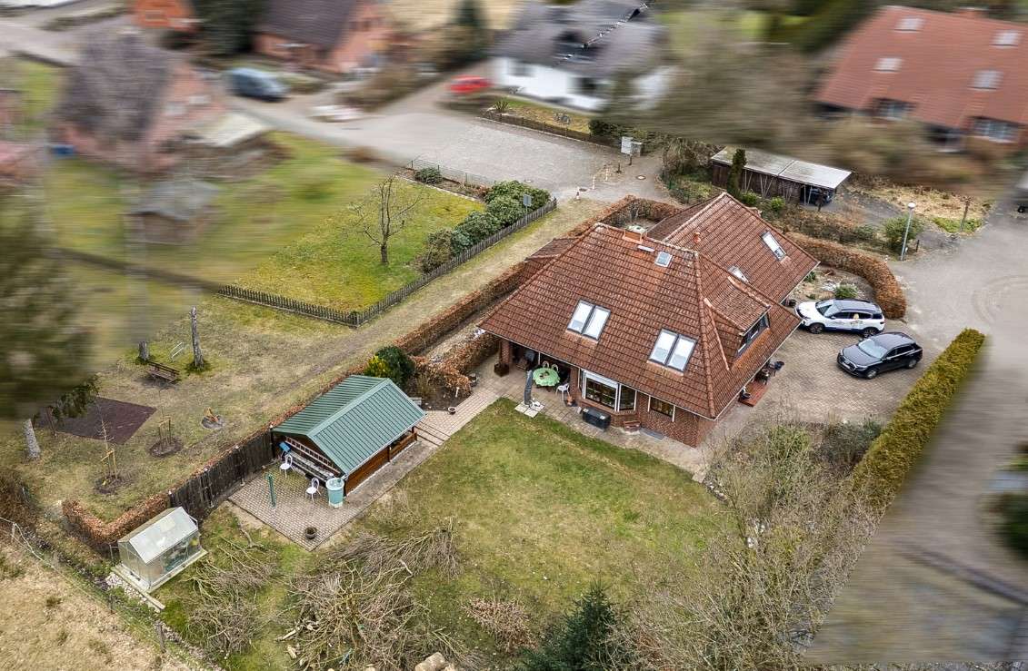 Thumbnail-Haus zum Kaufen in Tostedt 529.000,00 € 146.84 m²