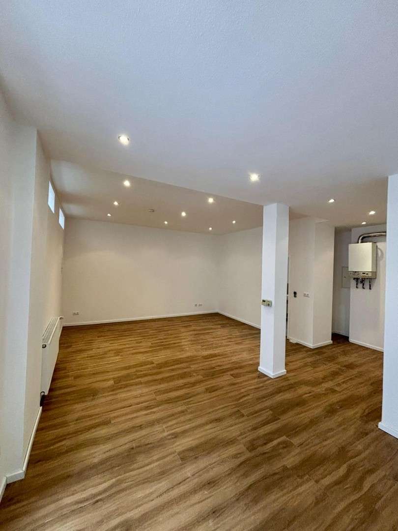 Thumbnail-Wohnung zum Mieten in Frankfurt am Main 850,00 € 45 m²