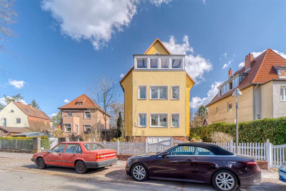 Thumbnail-Haus zum Kaufen in Berlin 1.200.000,00 € 280 m²