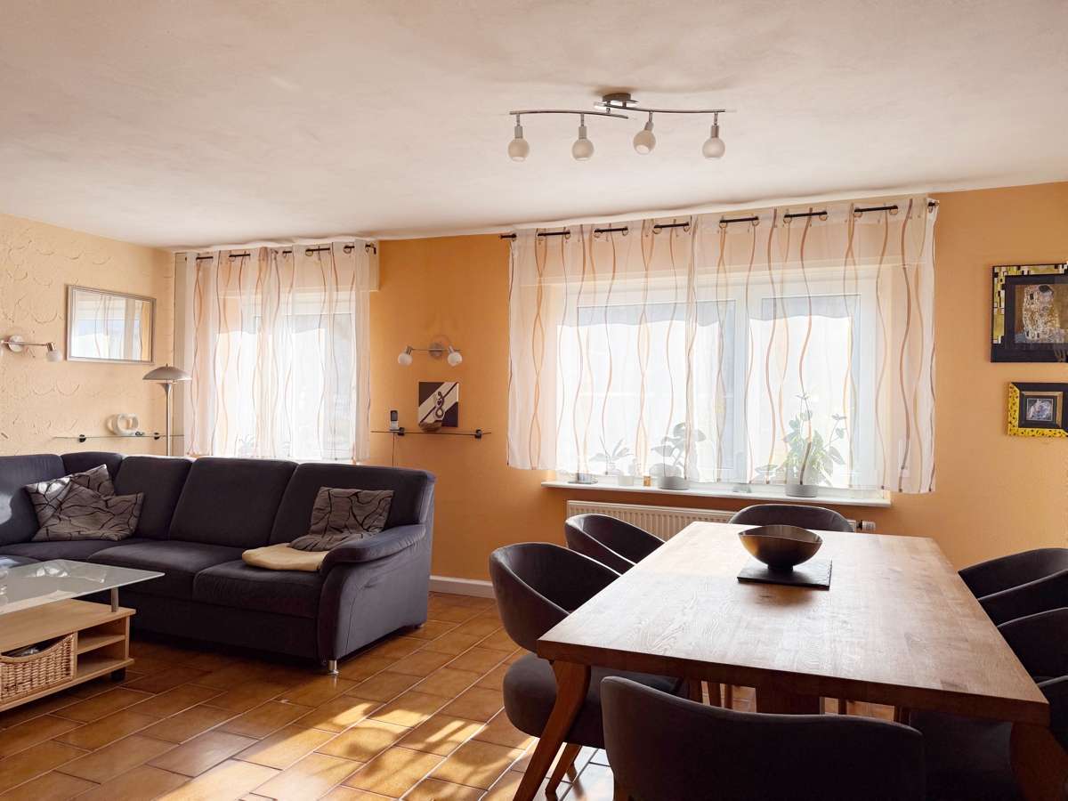 Thumbnail-Wohnung zum Kaufen in Schorndorf 300.000,00 € 108.86 m²