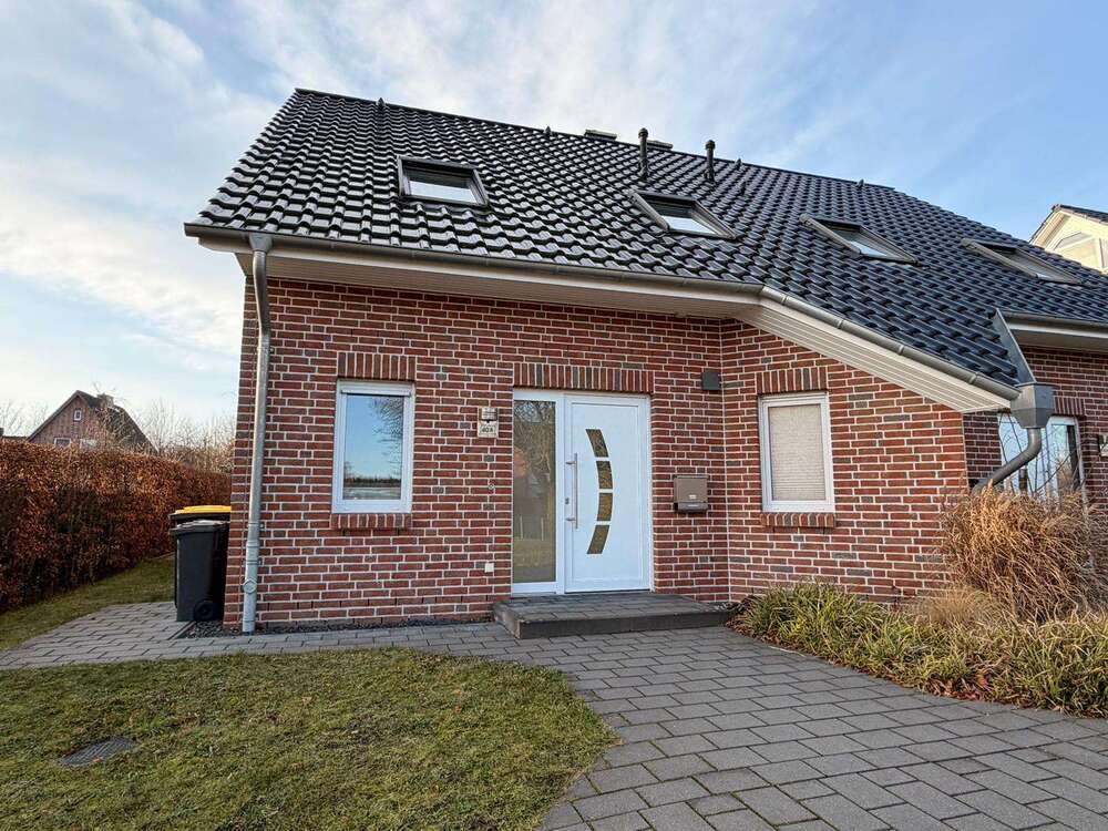 Thumbnail-Haus zum Mieten in Embsen 1.690,00 € 130 m²