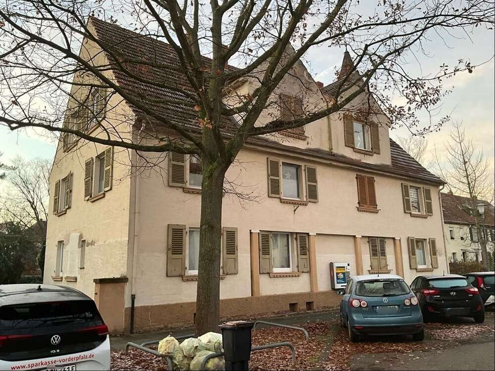 Thumbnail-Haus zum Kaufen in Frankenthal 419.000,00 € 182.79 m²