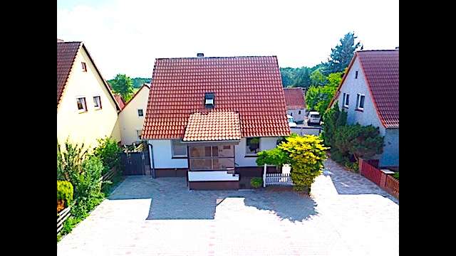 Thumbnail-Haus zum Mieten in Osloß 1.200,00 € 135 m²