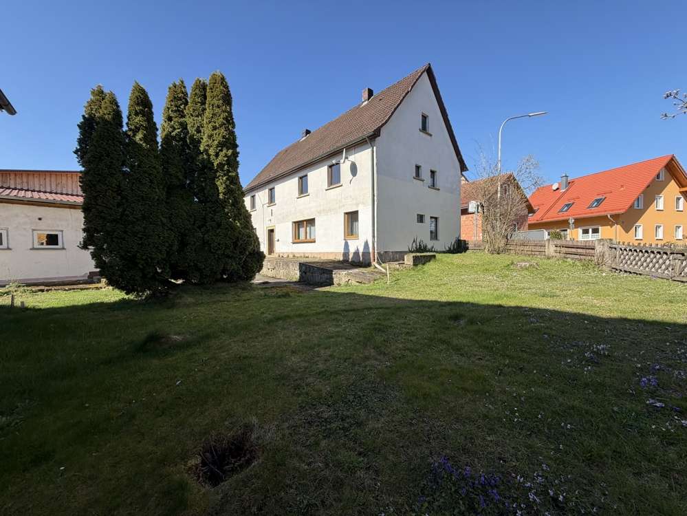 Thumbnail-Haus zum Kaufen in Weismain Wunkendorf 175.000,00 € 189 m²