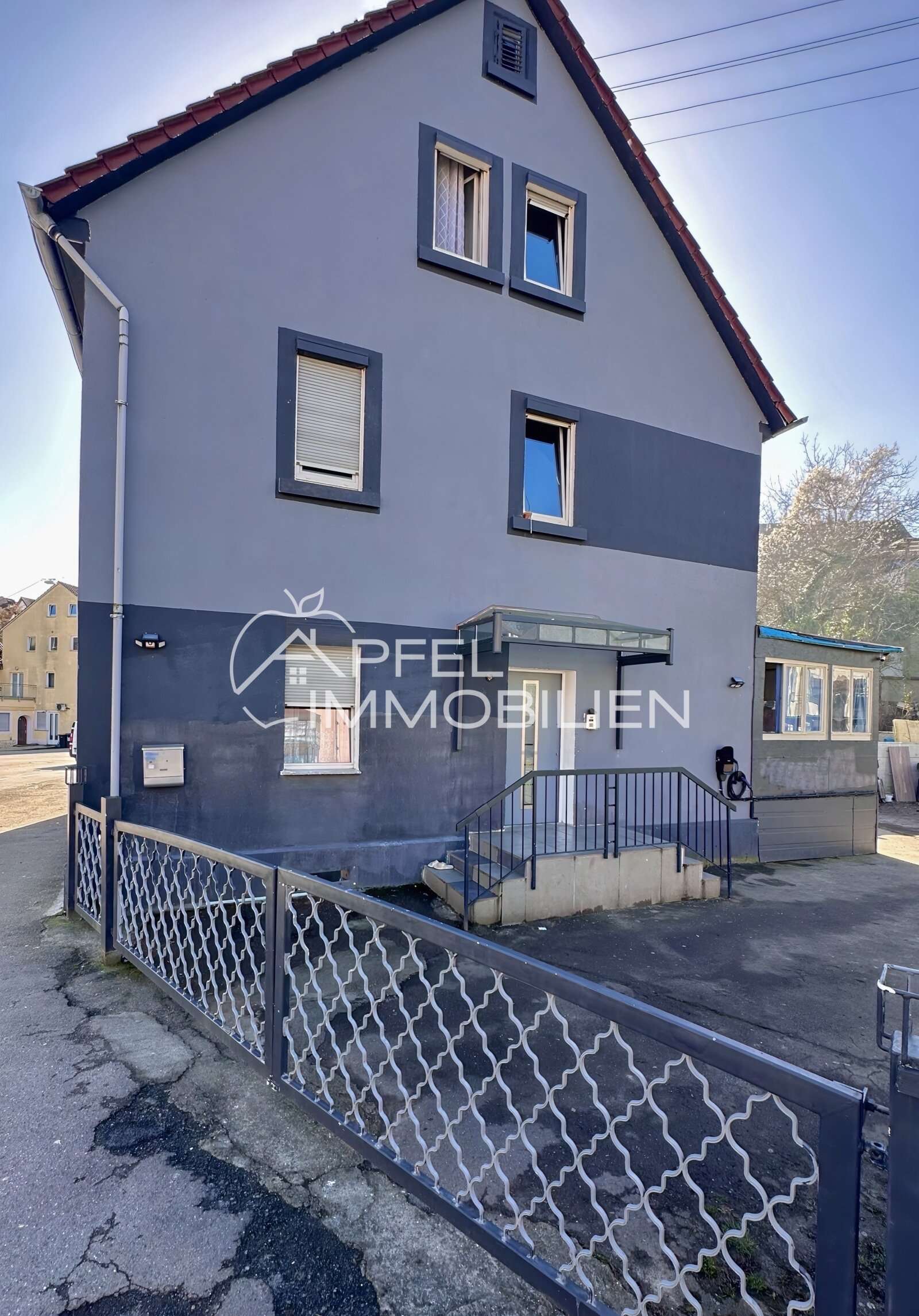 Thumbnail-Haus zum Kaufen in Backnang 649.000,00 € 240 m²