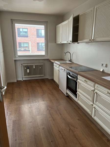 Thumbnail-Wohnung zum Mieten in Bremerhaven 600,00 € 71.04 m²