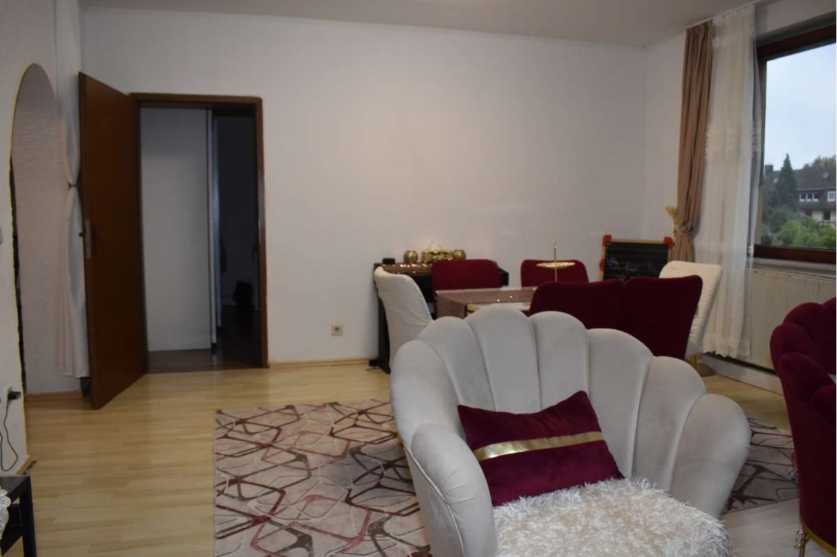 Thumbnail-Wohnung zum Kaufen in Essen 124.950,00 € 83 m²