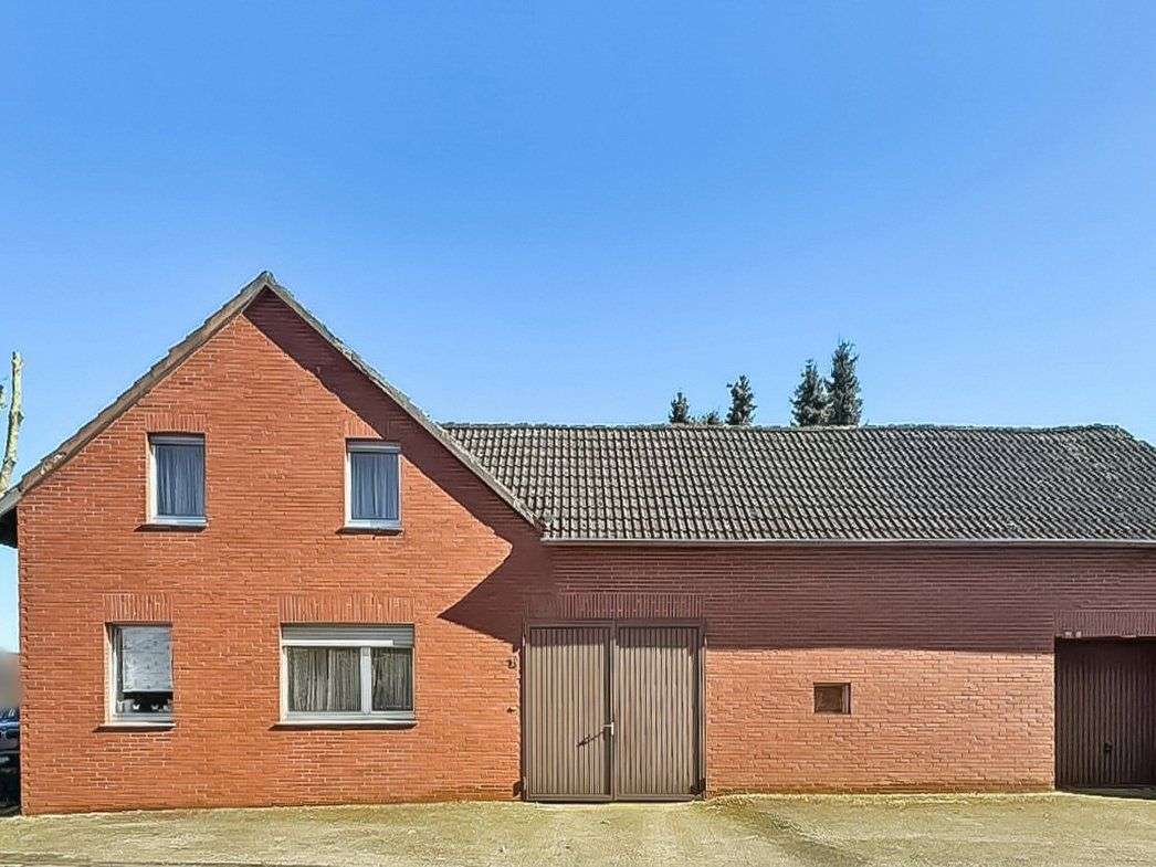 Thumbnail-Haus zum Kaufen in Waldfeucht 125.000,00 € 113 m²