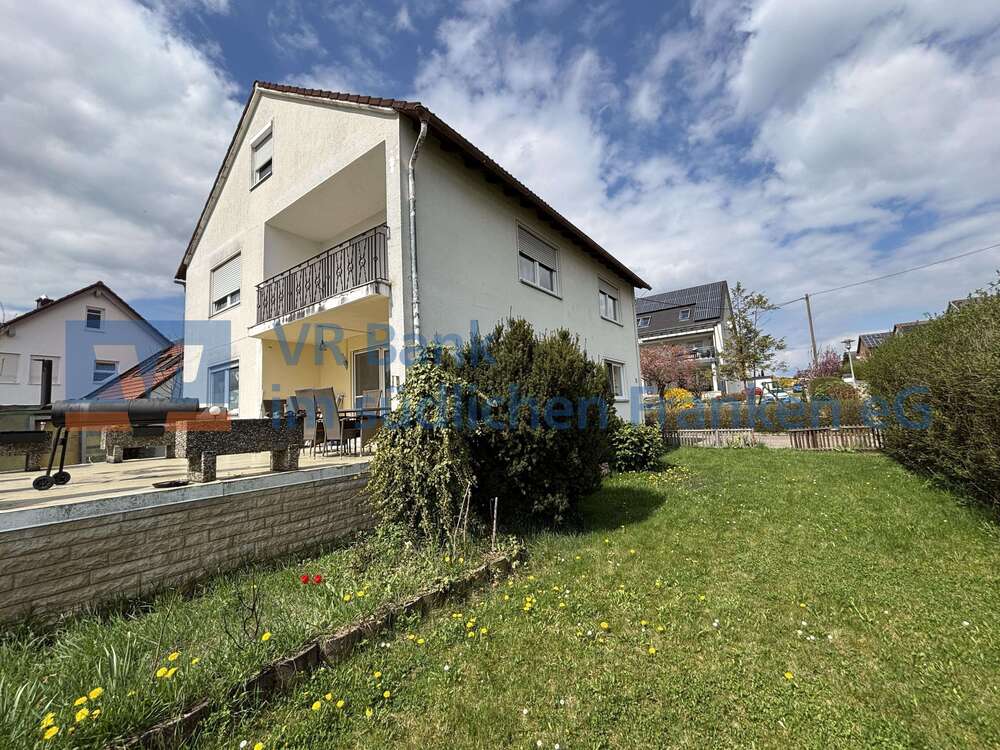 Thumbnail-Haus zum Kaufen in Wallerstein 335.000,00 € 220 m²