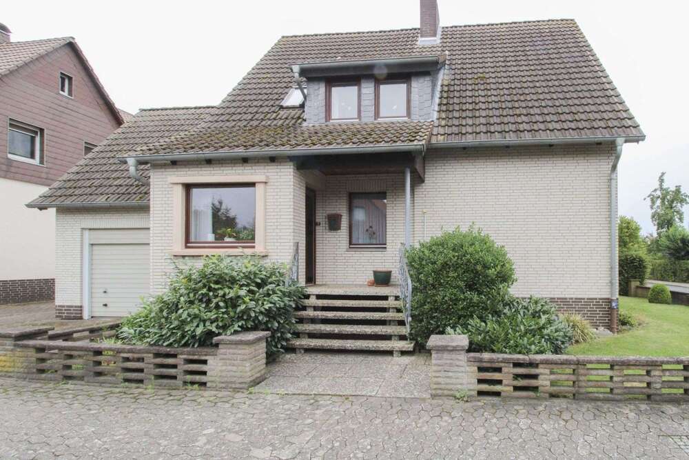 Thumbnail-Haus zum Kaufen in Lehrte 449.000,00 € 188.3 m²
