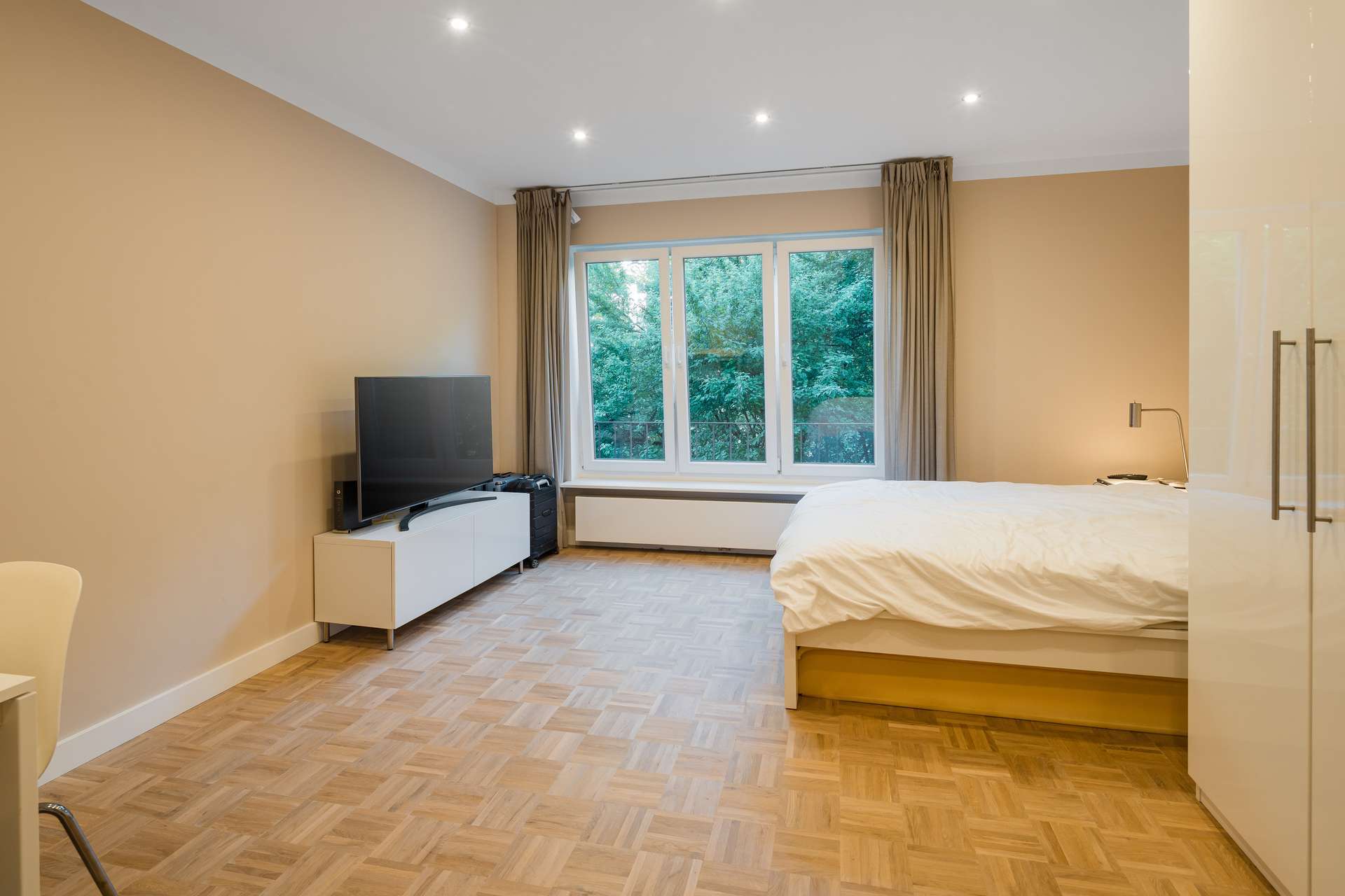 Thumbnail-Wohnung zum Kaufen in Hamburg 219.880,00 € 23.34 m²