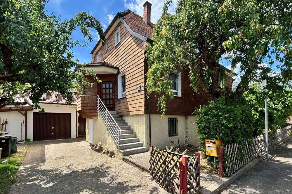 Thumbnail-Haus zum Kaufen in Korntal-Münchingen 649.000,00 € 118.24 m²