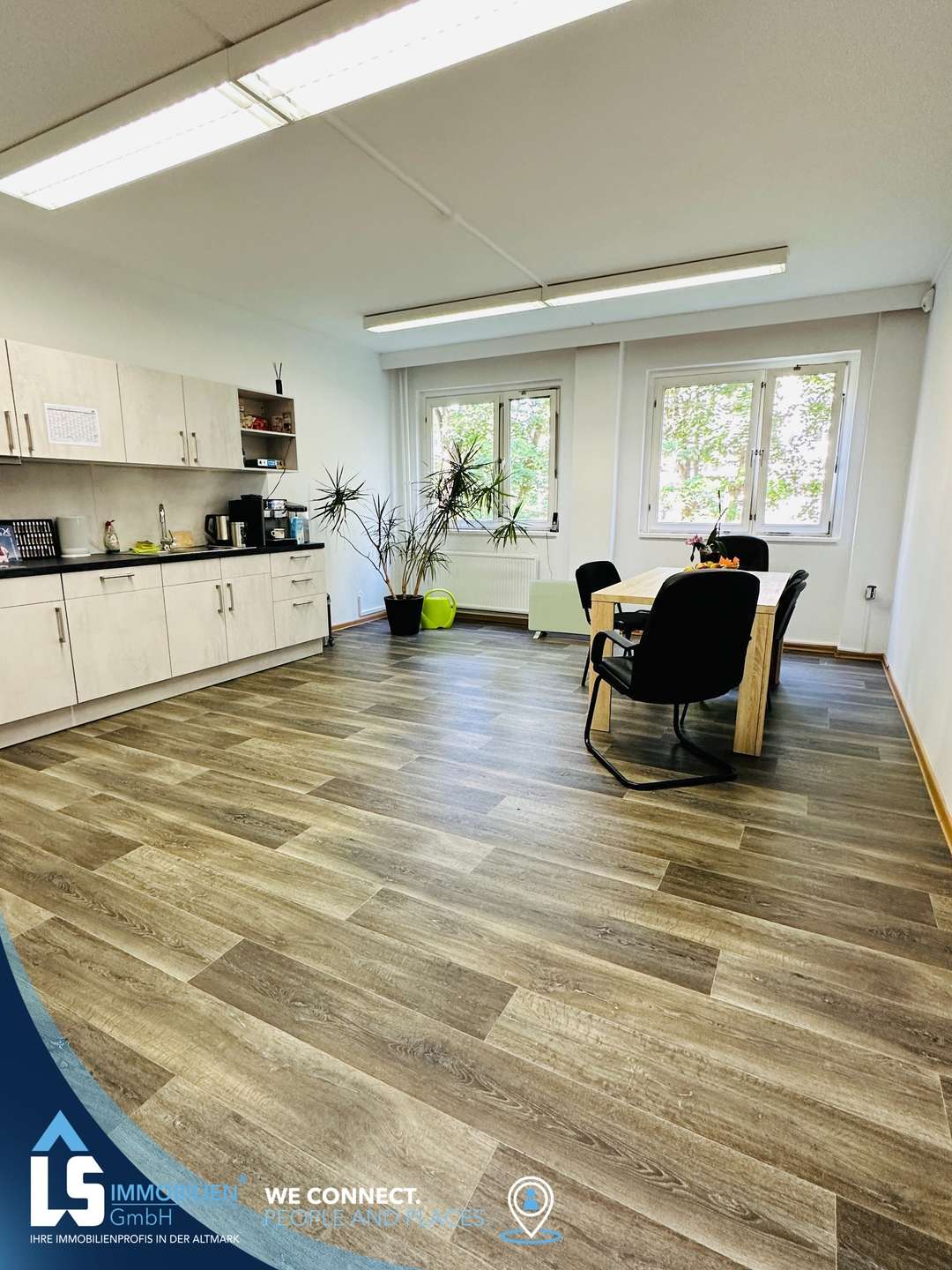 Thumbnail-Büro in Premnitz 567,00 € 81 m²