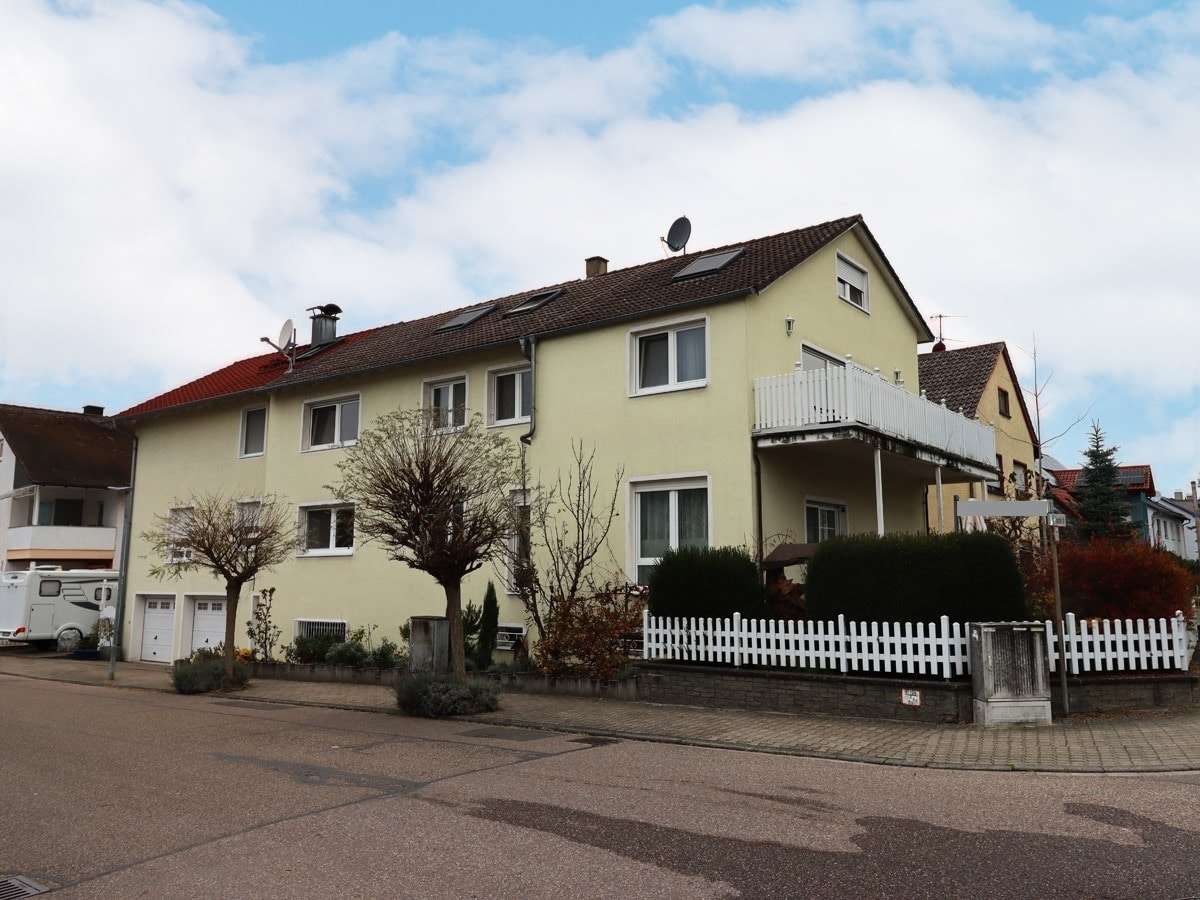 Thumbnail-Haus zum Kaufen in Linkenheim-Hochstetten 765.000,00 € 305.14 m²