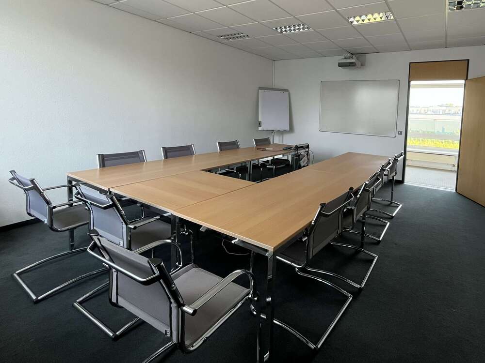 Thumbnail-Büro in Leipzig 240,00 € 42 m²