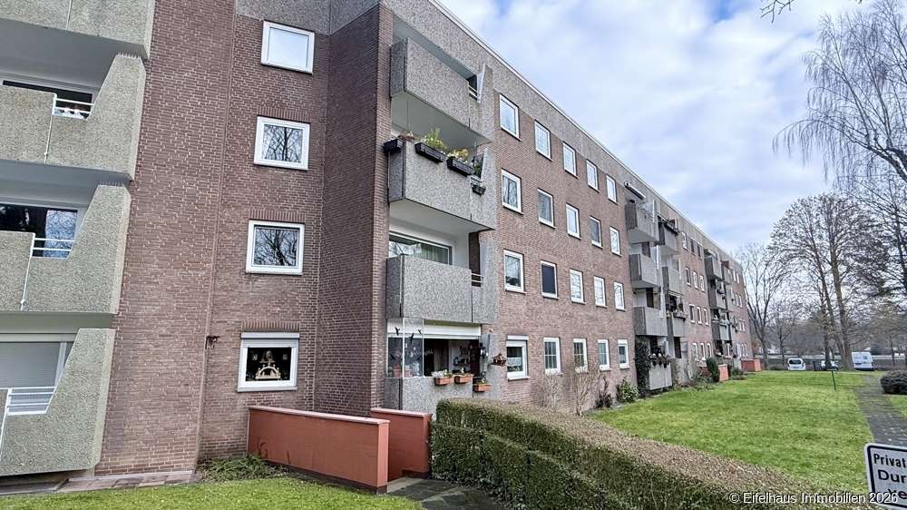 Thumbnail-Wohnung zum Kaufen in Hürth 275.000,00 € 93 m²