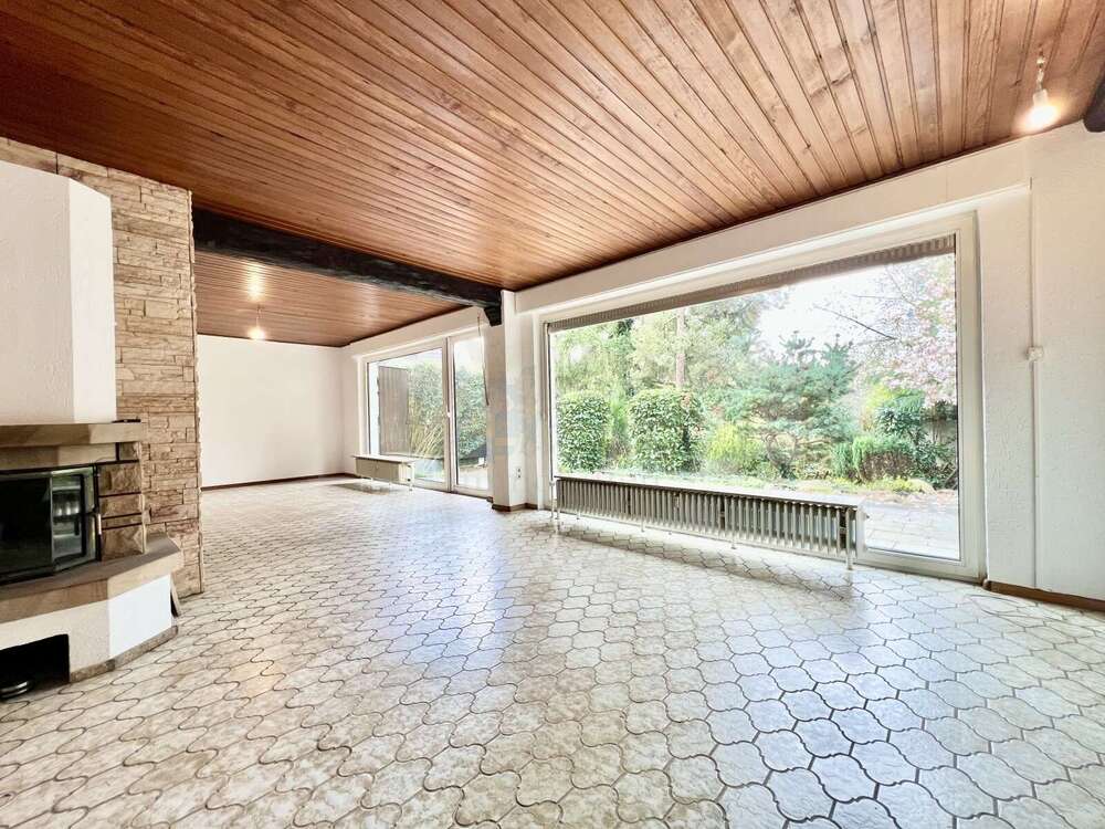 Thumbnail-Wohnung zum Kaufen in Essen 570.000,00 € 197 m²