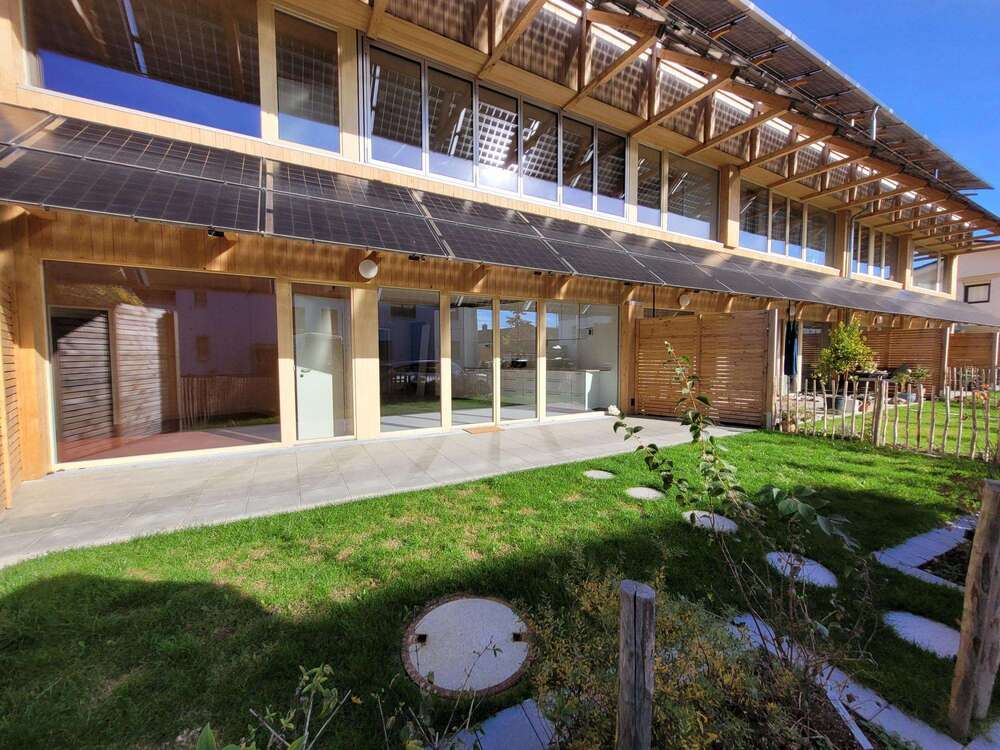 Thumbnail-Wohnung zum Mieten in Ehrenkirchen 1.965,00 € 106 m²