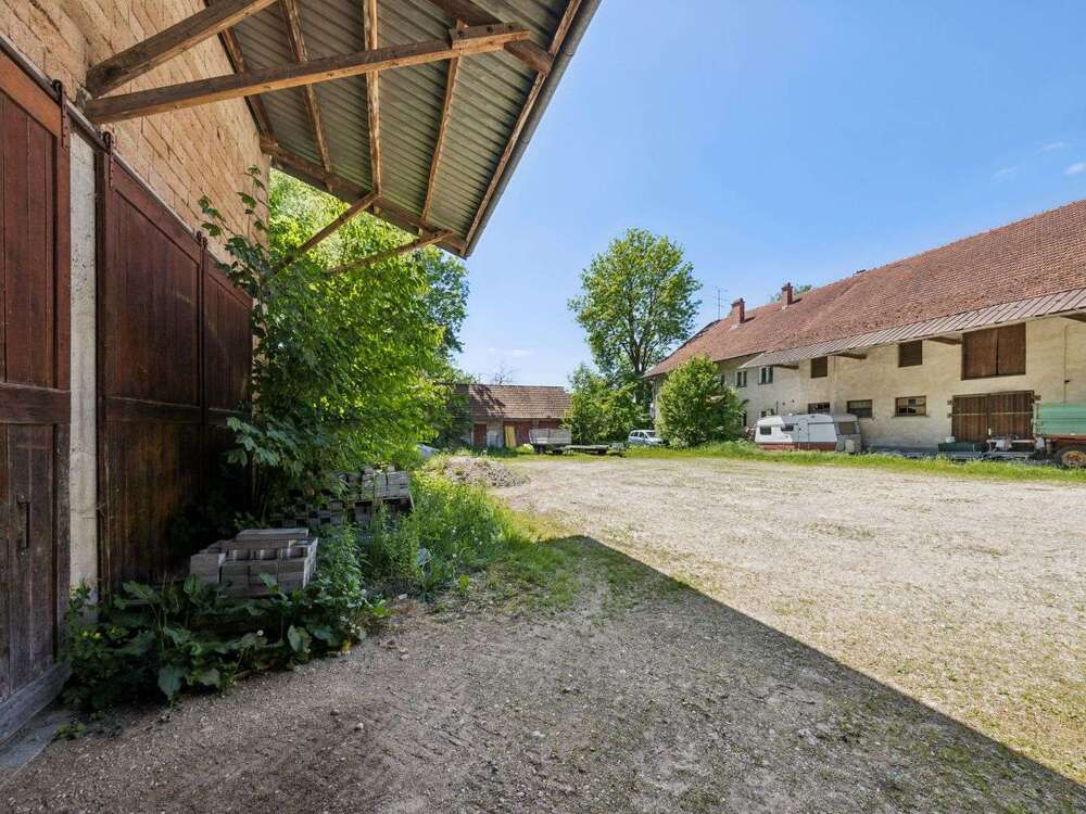 Thumbnail-Grundstück zu verkaufen in Oberding 3.500.000,00 € 4959 m²