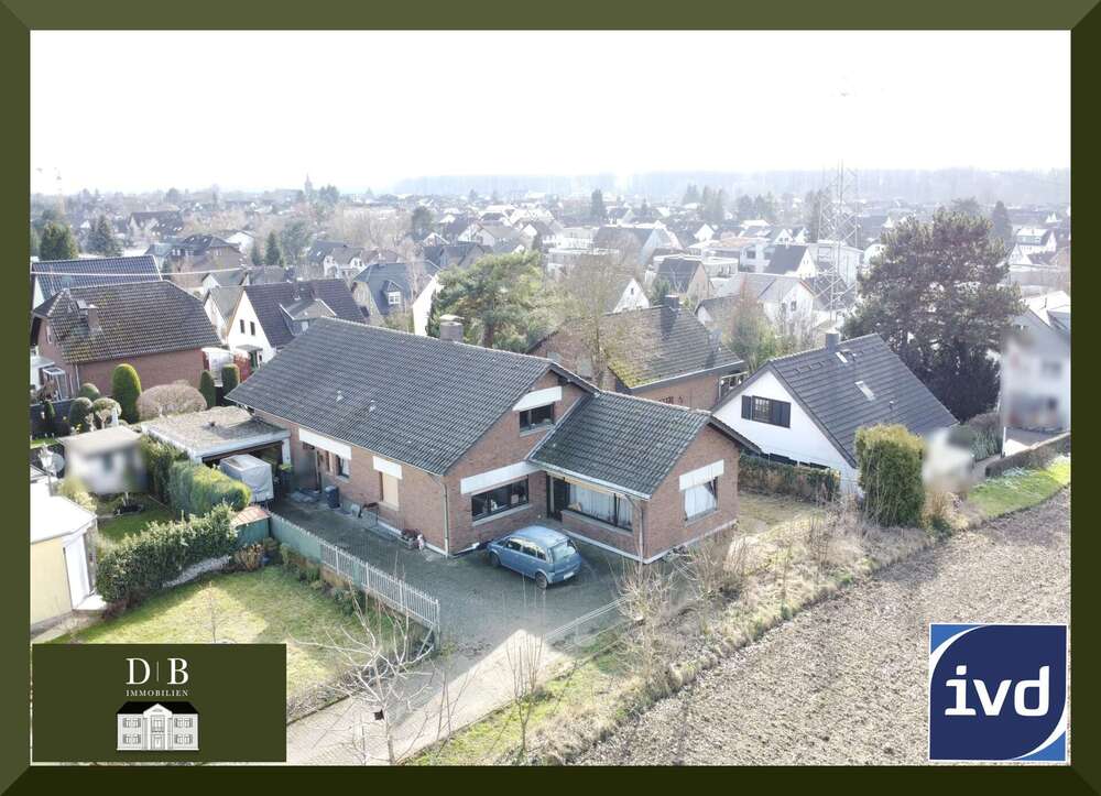 Thumbnail-Haus zum Kaufen in Niederkassel Rheidt 467.000,00 € 242.77 m²