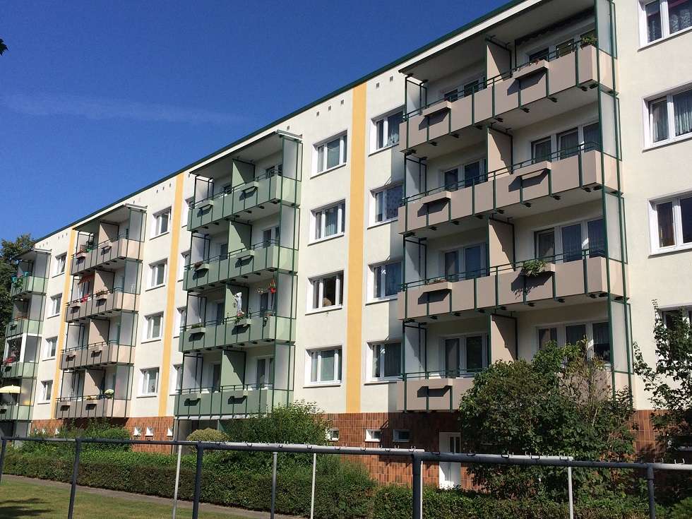 Thumbnail-Wohnung zum Mieten in Rostock 434,00 € 60.94 m²