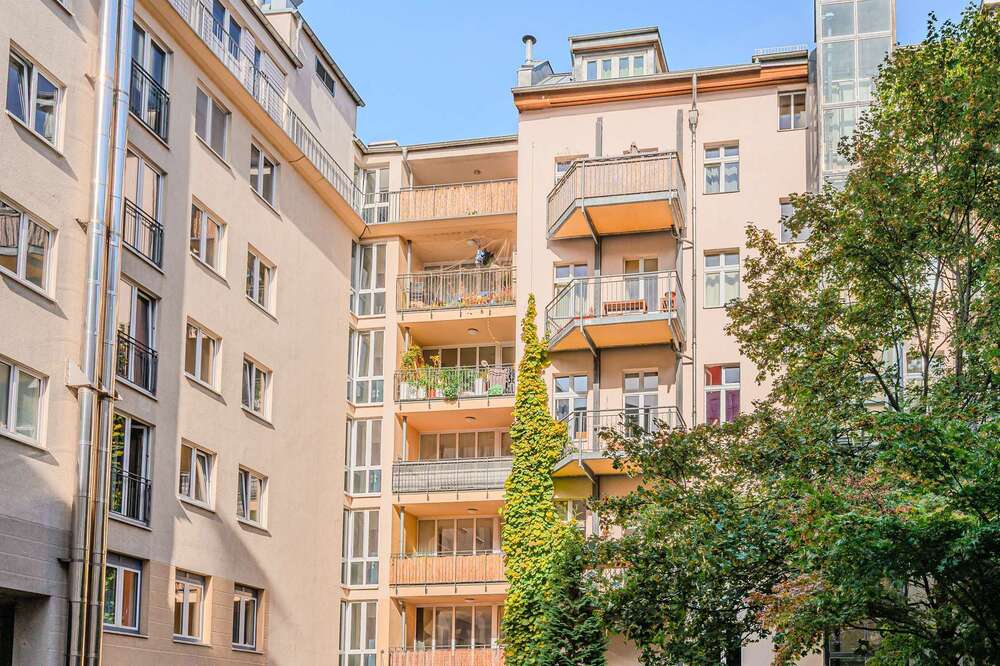 Thumbnail-Wohnung zum Kaufen in Berlin 439.643,00 € 50.36 m²