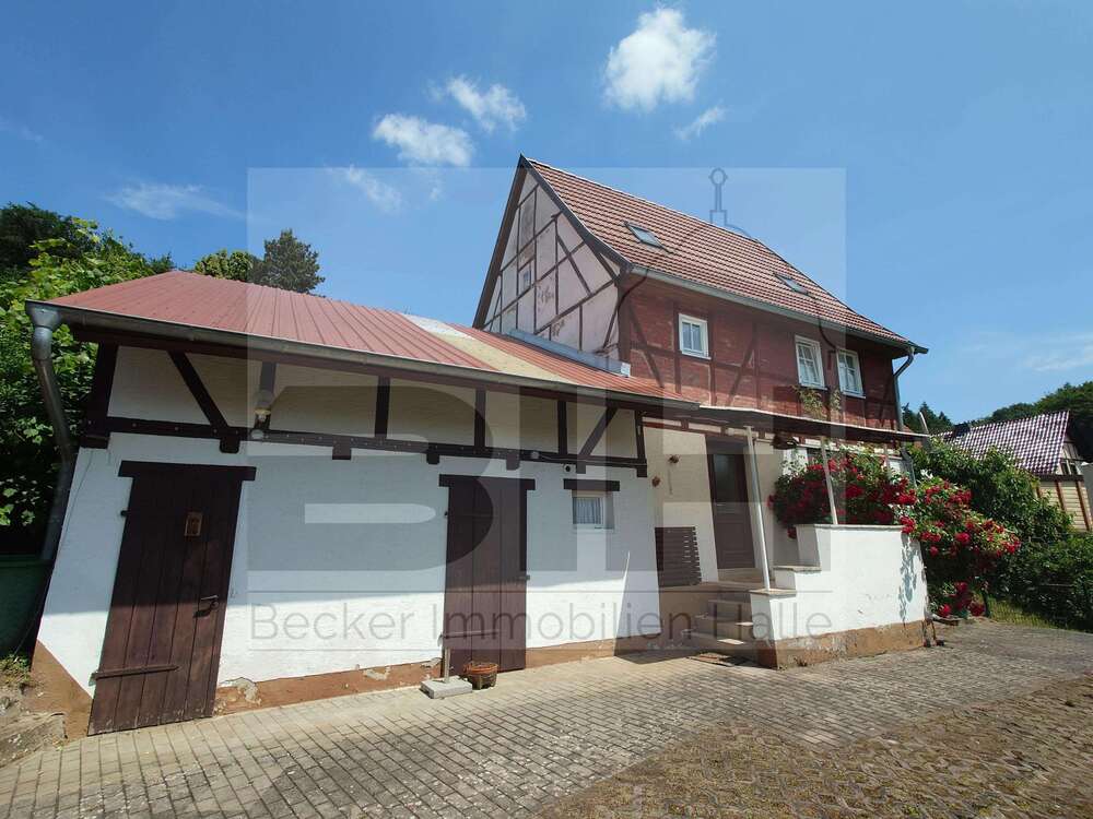 Thumbnail-Haus zum Kaufen in Sangerhausen 165.000,00 € 96 m²