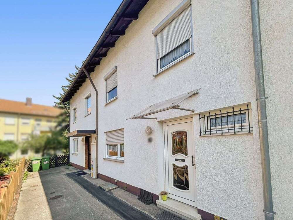 Thumbnail-Haus zum Kaufen in Schwabach 349.000,00 € 101.57 m²