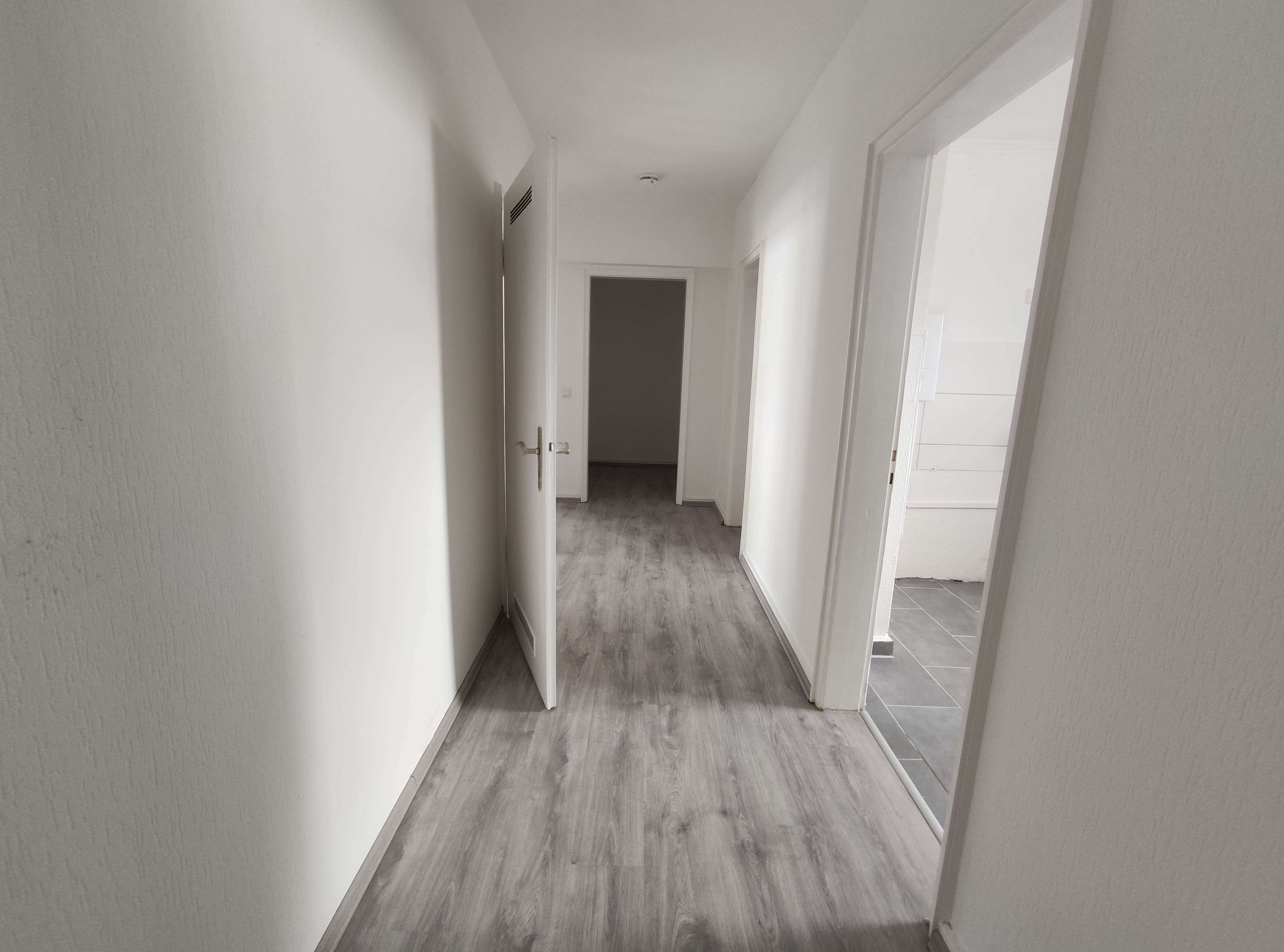Thumbnail-Wohnung zum Mieten in Wuppertal 680,00 € 68.5 m²