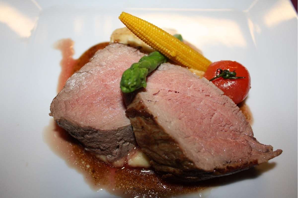 Thumbnail-Gastronomie in Berlin 2.210,20 € 163.64 m²