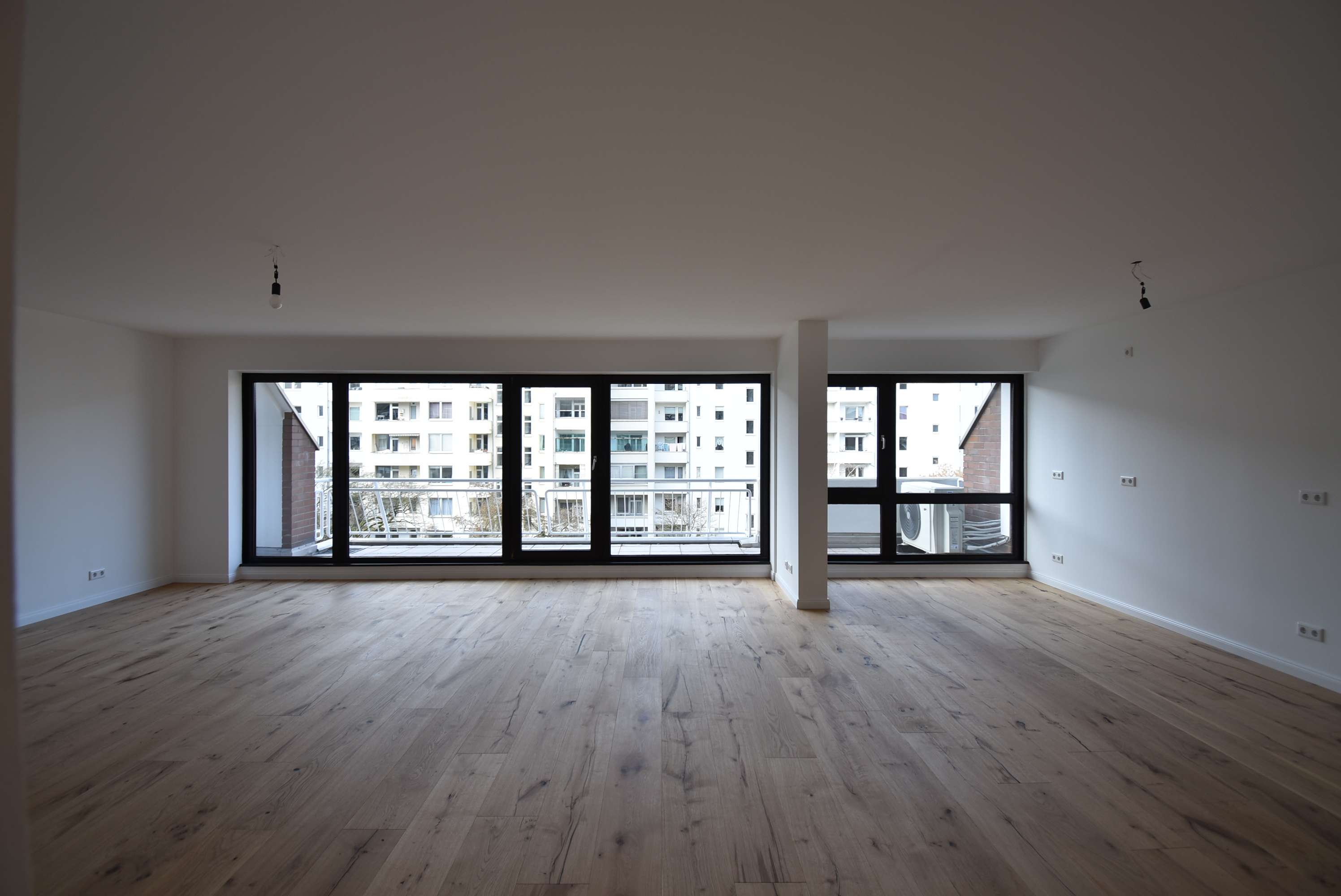 Thumbnail-Wohnung zum Kaufen in Düsseldorf 899.000,00 € 144 m²