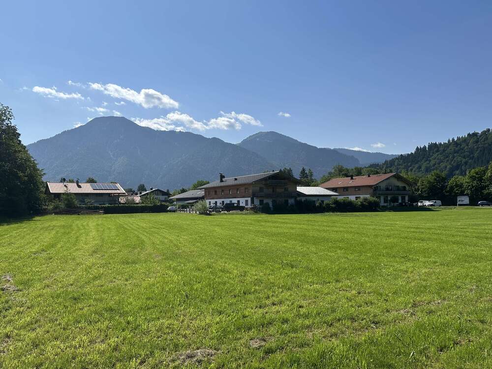 Thumbnail-Grundstück zu verkaufen in Kreuth Weißach 790.000,00 € 750 m²