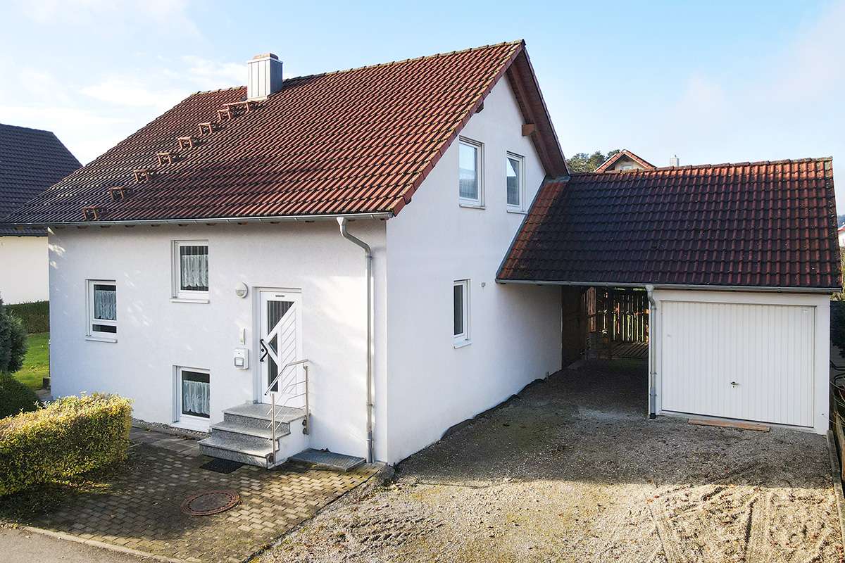 Thumbnail-Haus zum Kaufen in Langenenslingen 295.000,00 € 76.46 m²