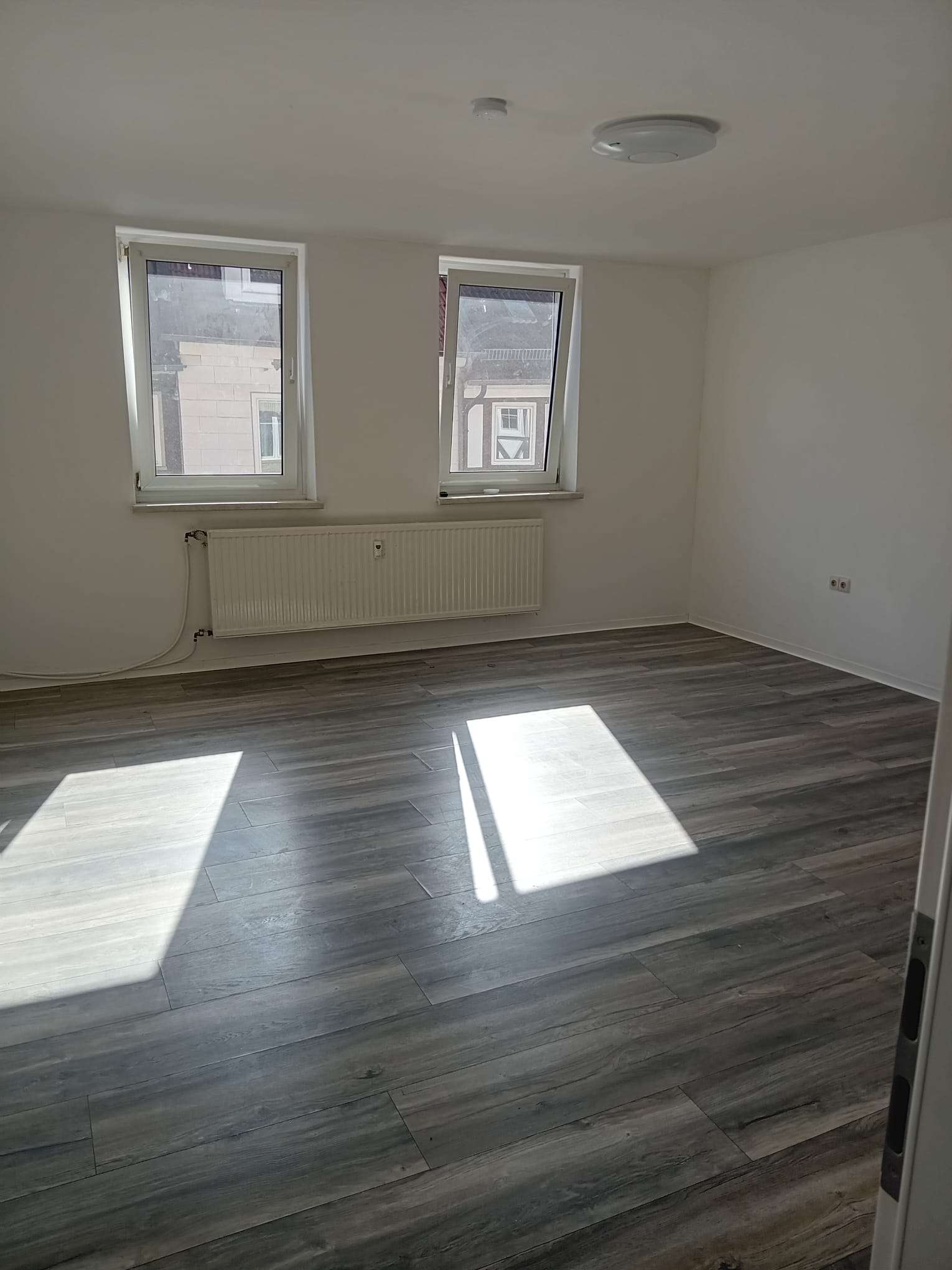 Thumbnail-Wohnung zum Mieten in Nörten-Hardenberg 750,00 € 118 m²