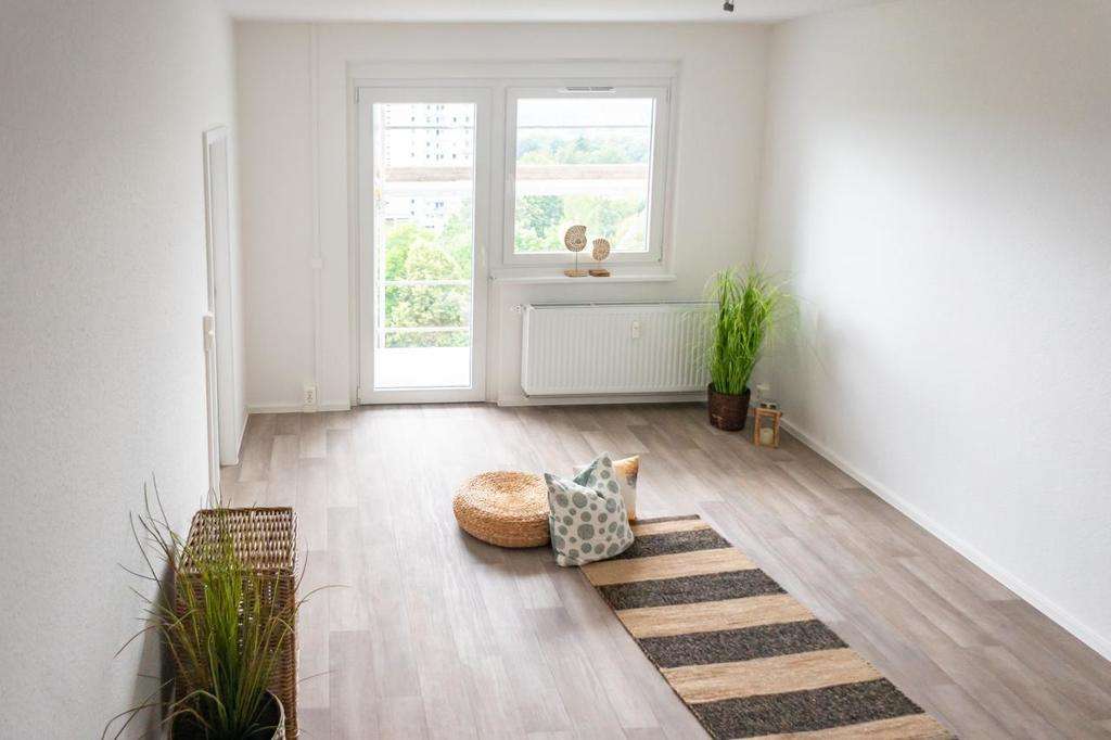 Thumbnail-Wohnung zum Mieten in Chemnitz 433,00 € 68.38 m²