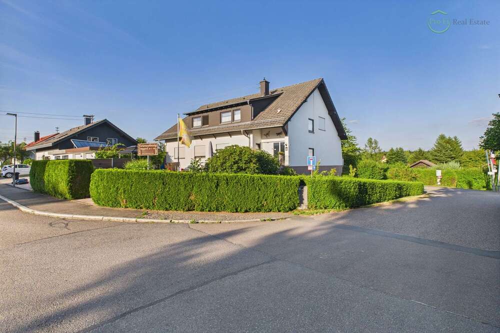 Thumbnail-Haus zum Kaufen in Waldbrunn 770.000,00 € 305 m²