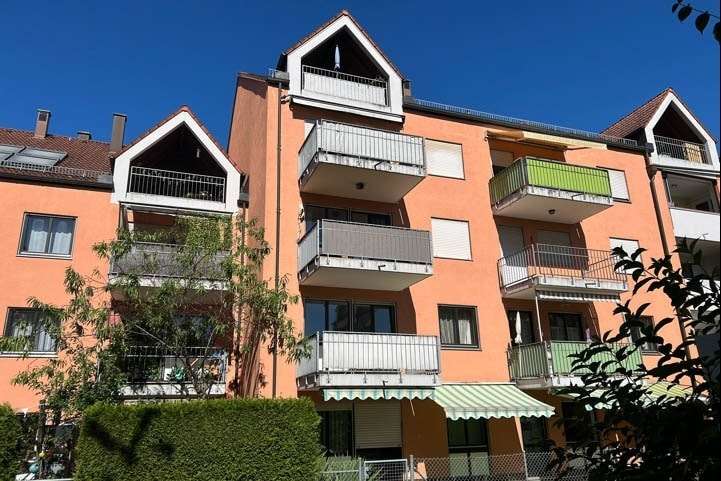 Thumbnail-Wohnung zum Kaufen in Rosenheim 359.000,00 € 77 m²