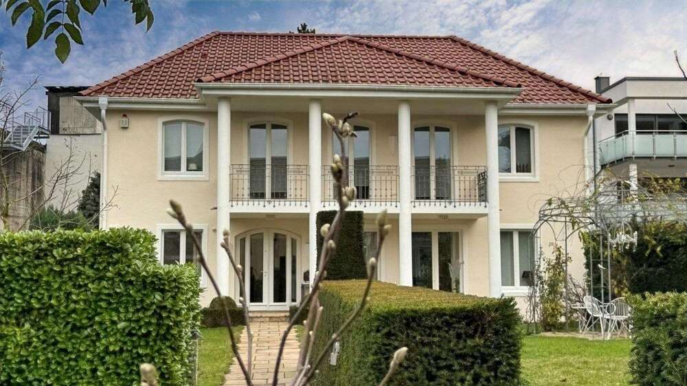 Thumbnail-Haus zum Kaufen in Soest 1.390.000,00 € 215 m²