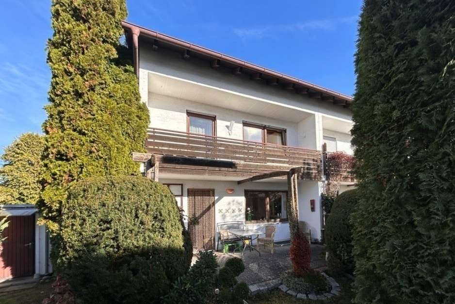 Thumbnail-Haus zum Kaufen in Großkarolinenfeld 595.000,00 € 132 m²