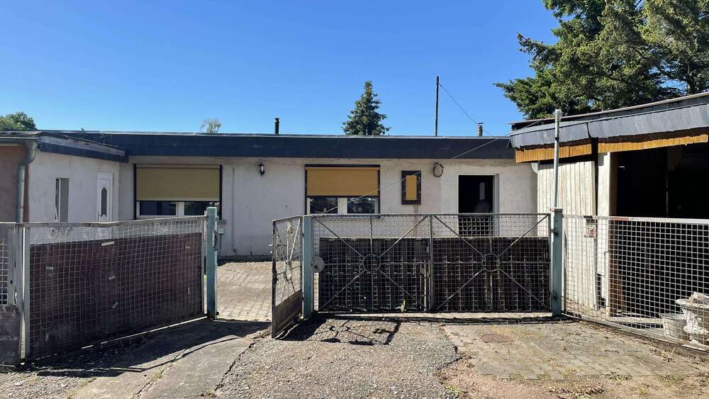 Thumbnail-Haus zum Kaufen in Bernburg 90.000,00 € 80 m²