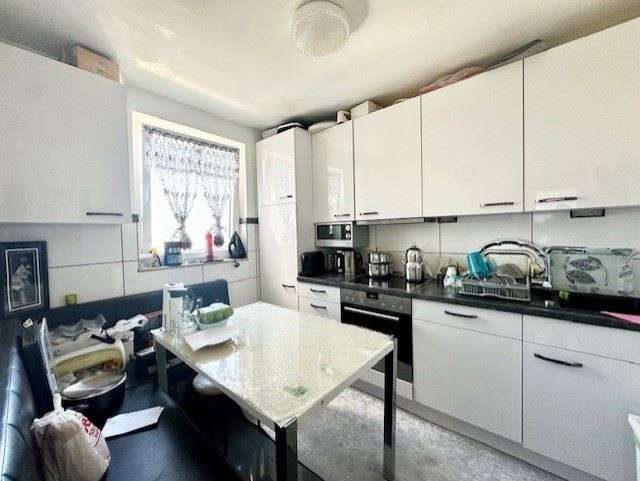 Thumbnail-Wohnung zum Kaufen in Dietzenbach 117.000,00 € 72 m²