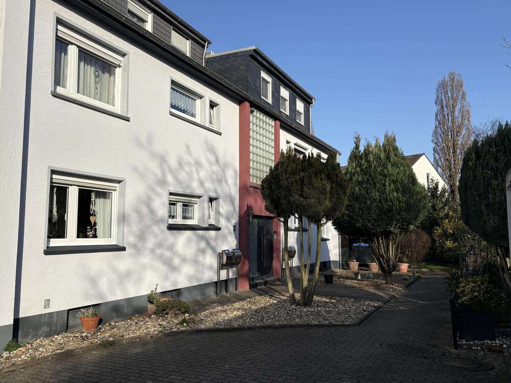 Thumbnail-Wohnung zum Kaufen in Neukirchen-Vluyn 275.000,00 € 124 m²